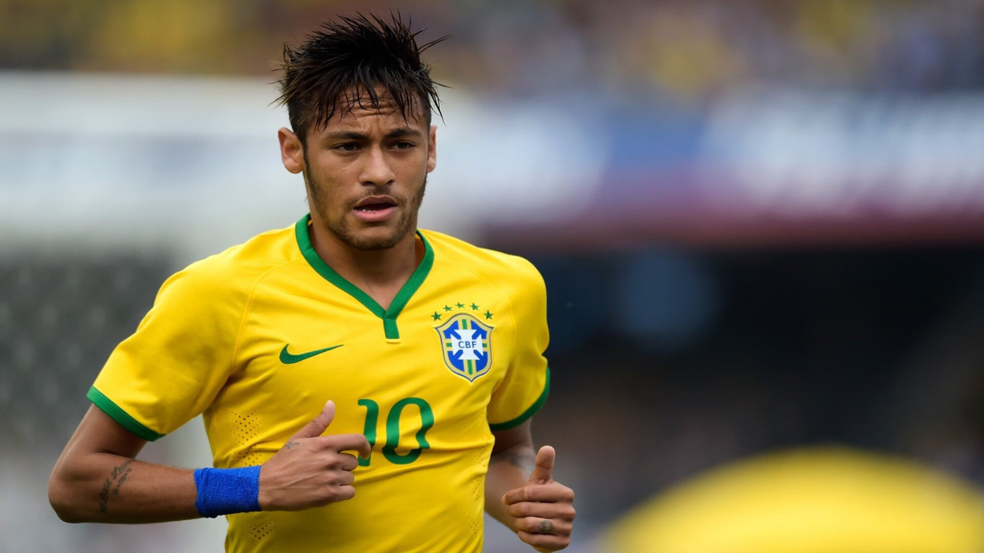 亚洲足球强队各展风采争夺亚冠荣耀，亚洲足球2021